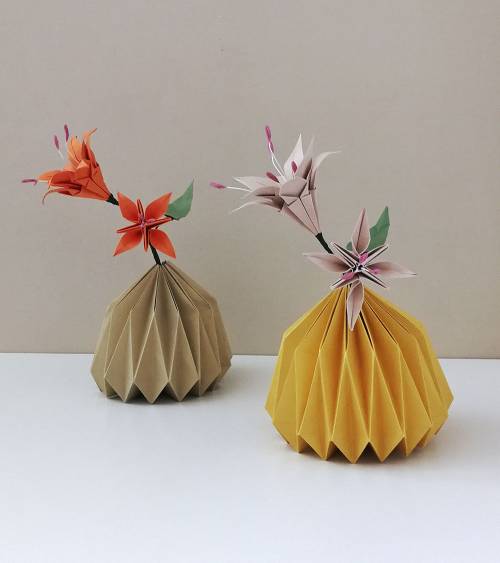 taller monográfico florero y flores de origami